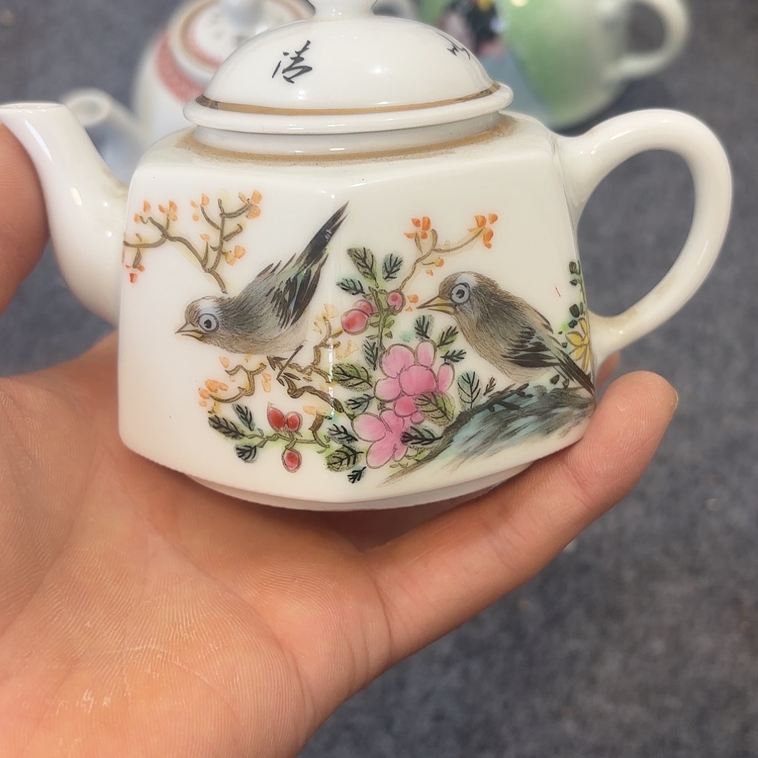 非古董现代工艺品