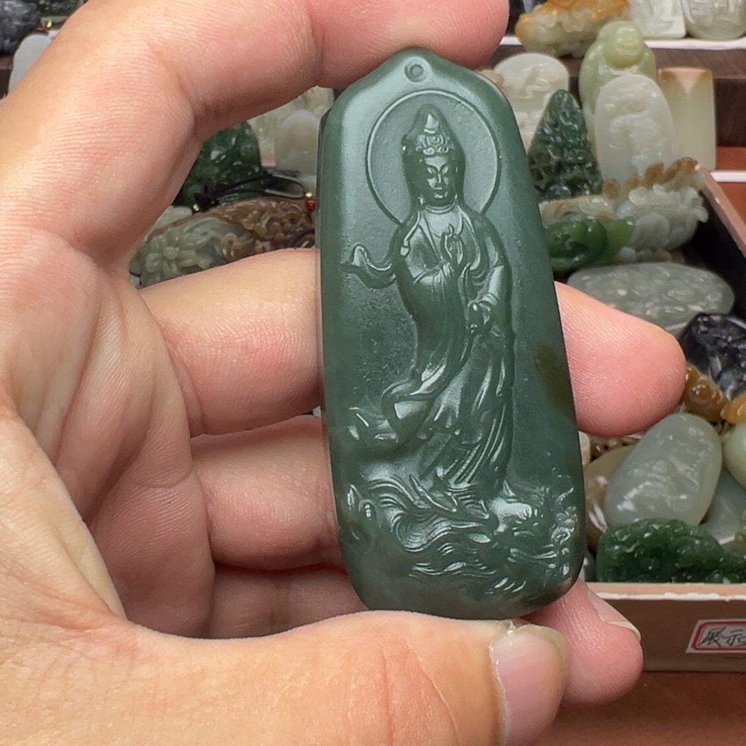 和田玉未镶嵌挂件