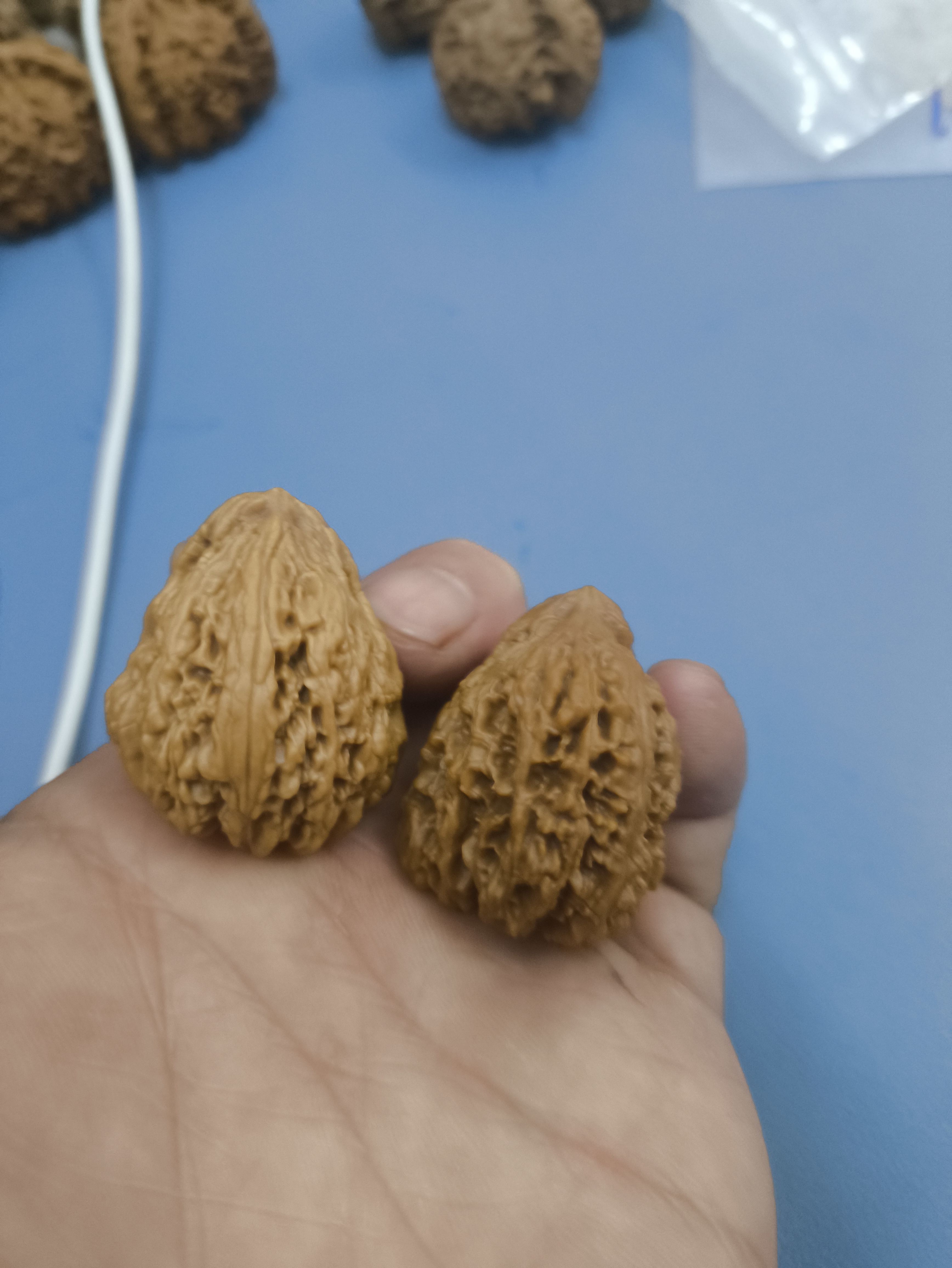 文玩核桃麒麟纹官帽四座楼狮子头手把件可盘玩收藏级