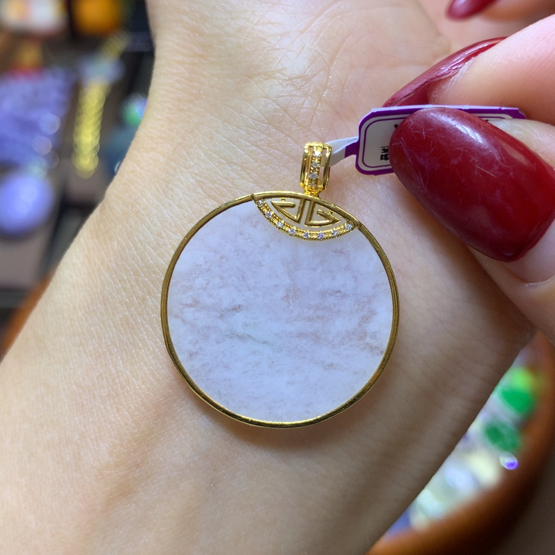 【闪购商品】翡翠颈饰18K金镶嵌翡翠