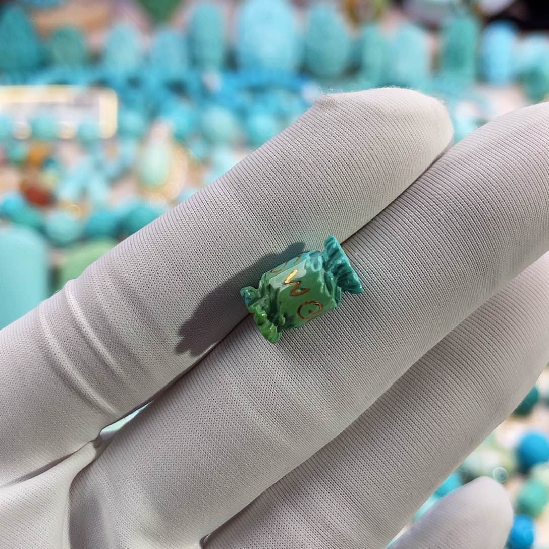 绿松石珠宝奇石未镶嵌