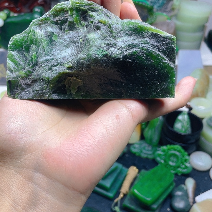 未镶嵌和田玉（糖玉）珠宝半成品