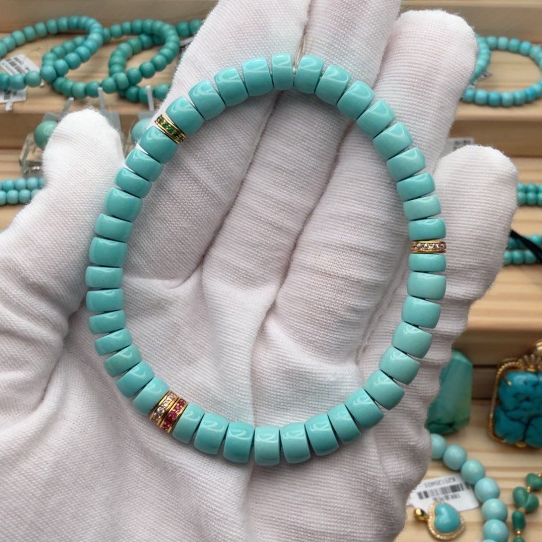 绿松石未镶嵌珠宝奇石