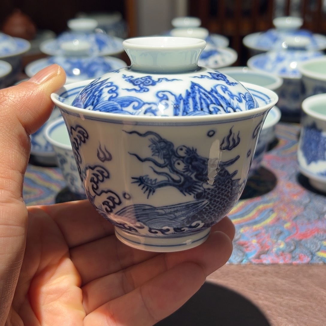 杯青花海水鱼化龙二才盖碗120毫升