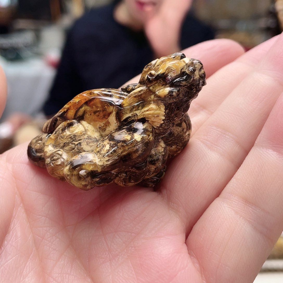 琥珀裸石未镶嵌大