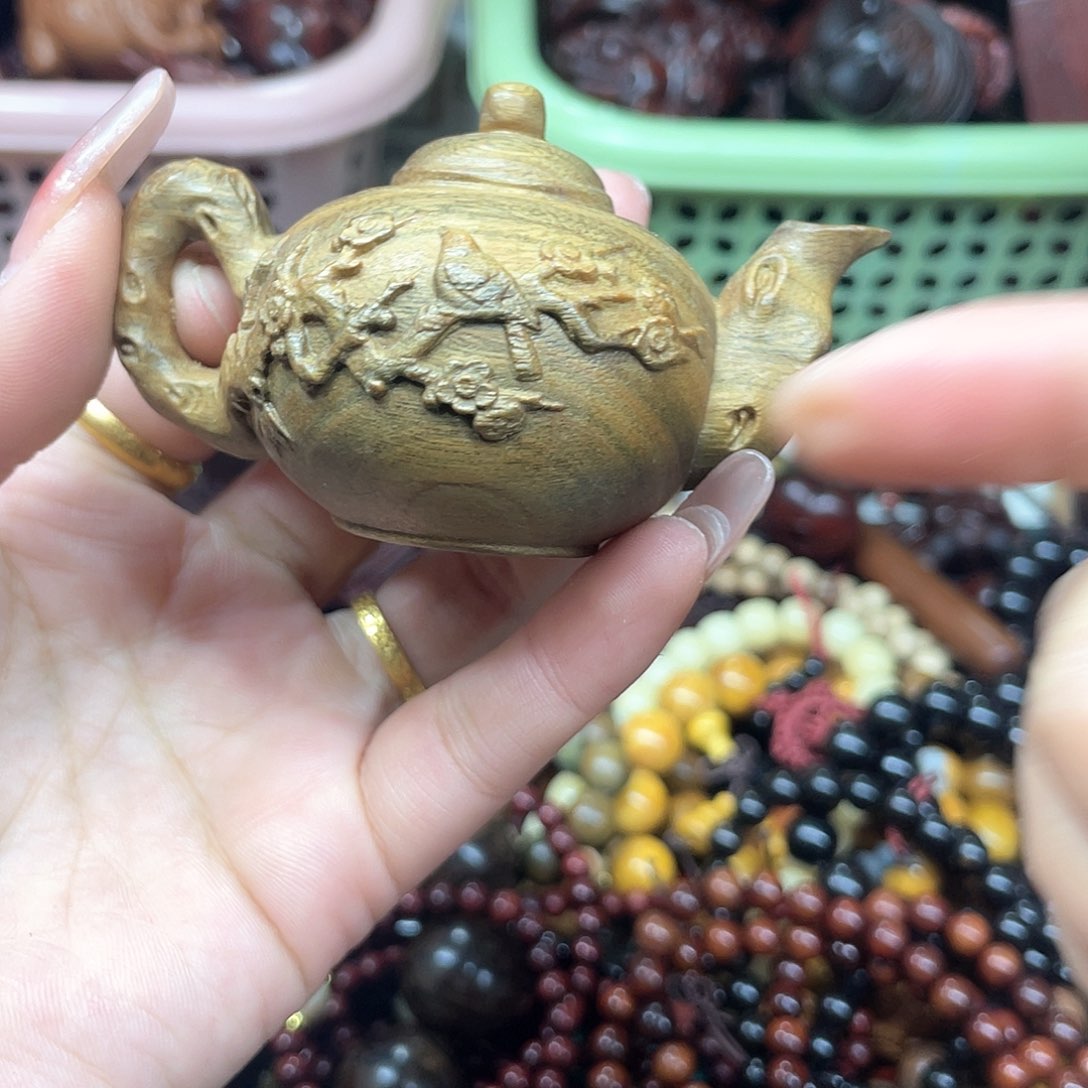 维腊木（绿檀）无事牌