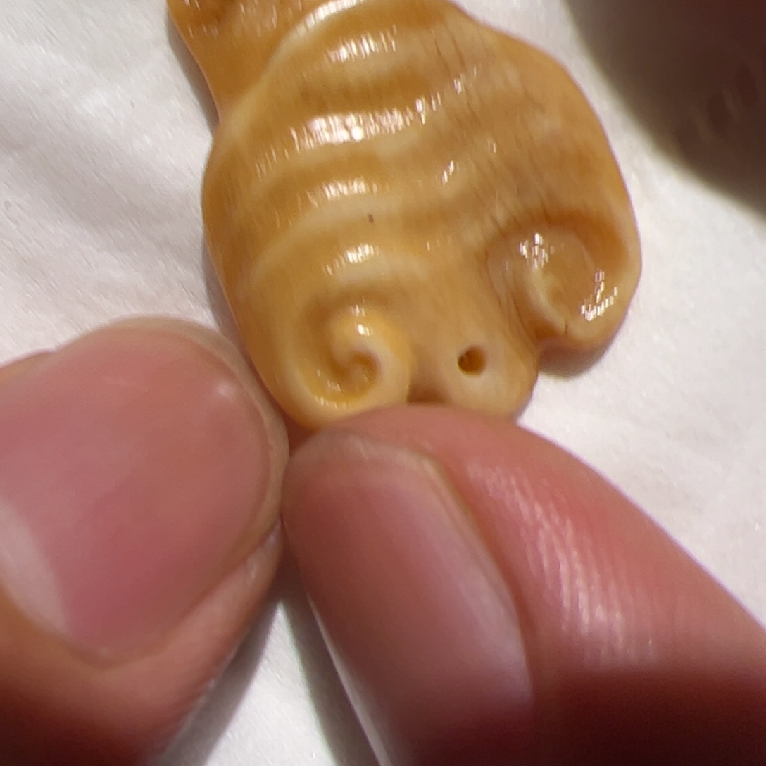 玻璃颈饰你在一起的