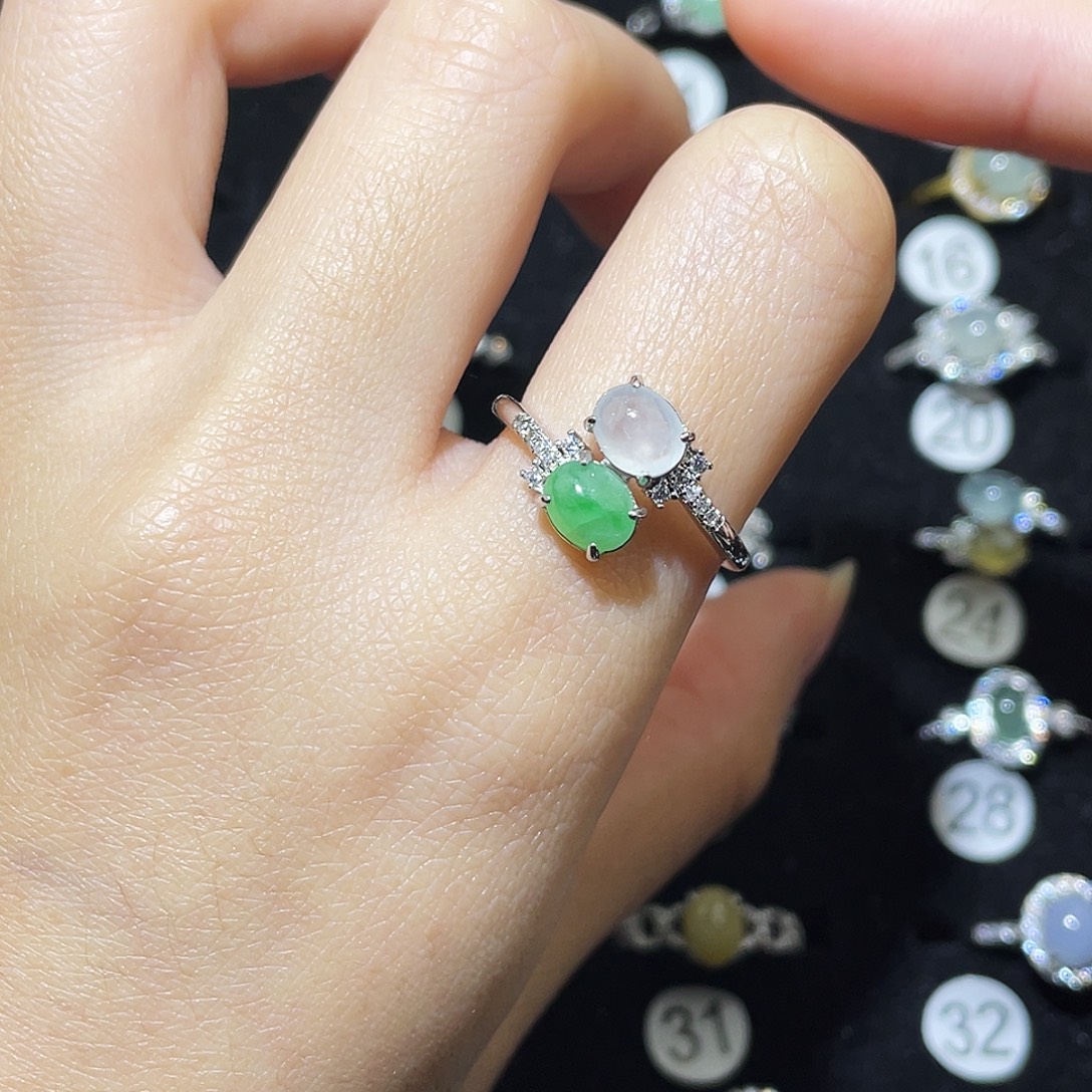 翡翠未镶嵌戒指戒指