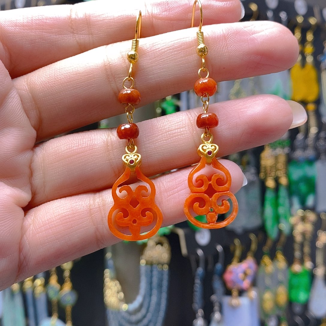 未镶嵌翡翠耳饰翡翠