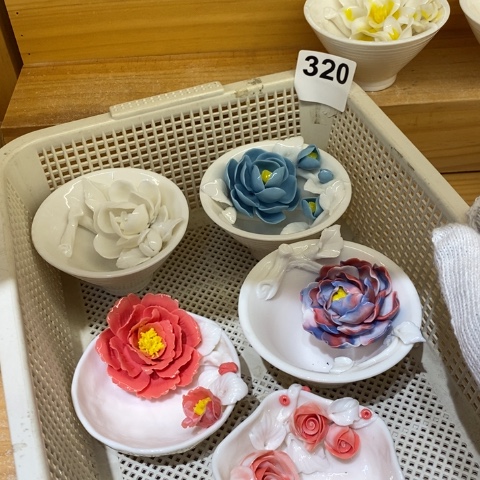 Dghhjhj哈咯摸摸哦哦哦哦啊咯哦