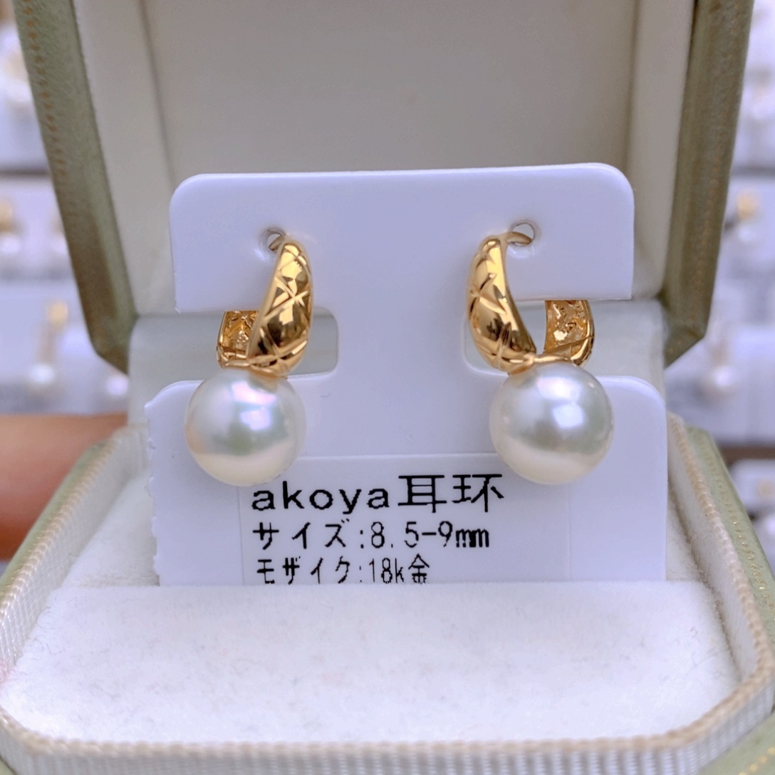 海水珍珠耳饰18K金镶嵌