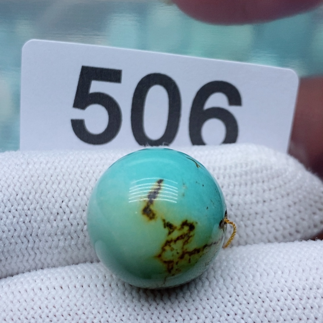 呼***啦绿松石未镶嵌珠宝奇石