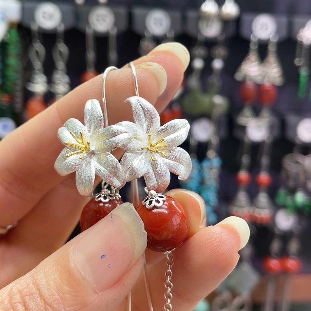 珍***儿南红玛瑙银S925镶嵌耳饰786jnggj