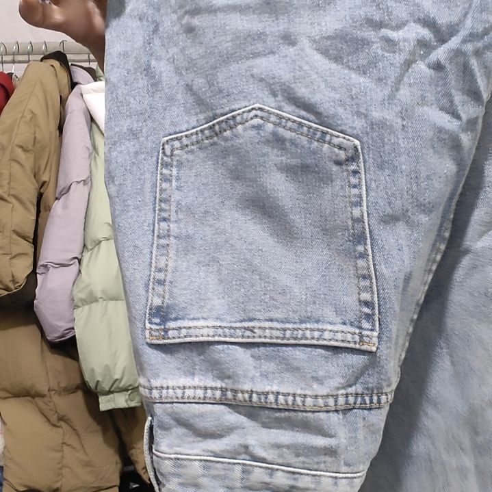 外套穿着舒服透气性