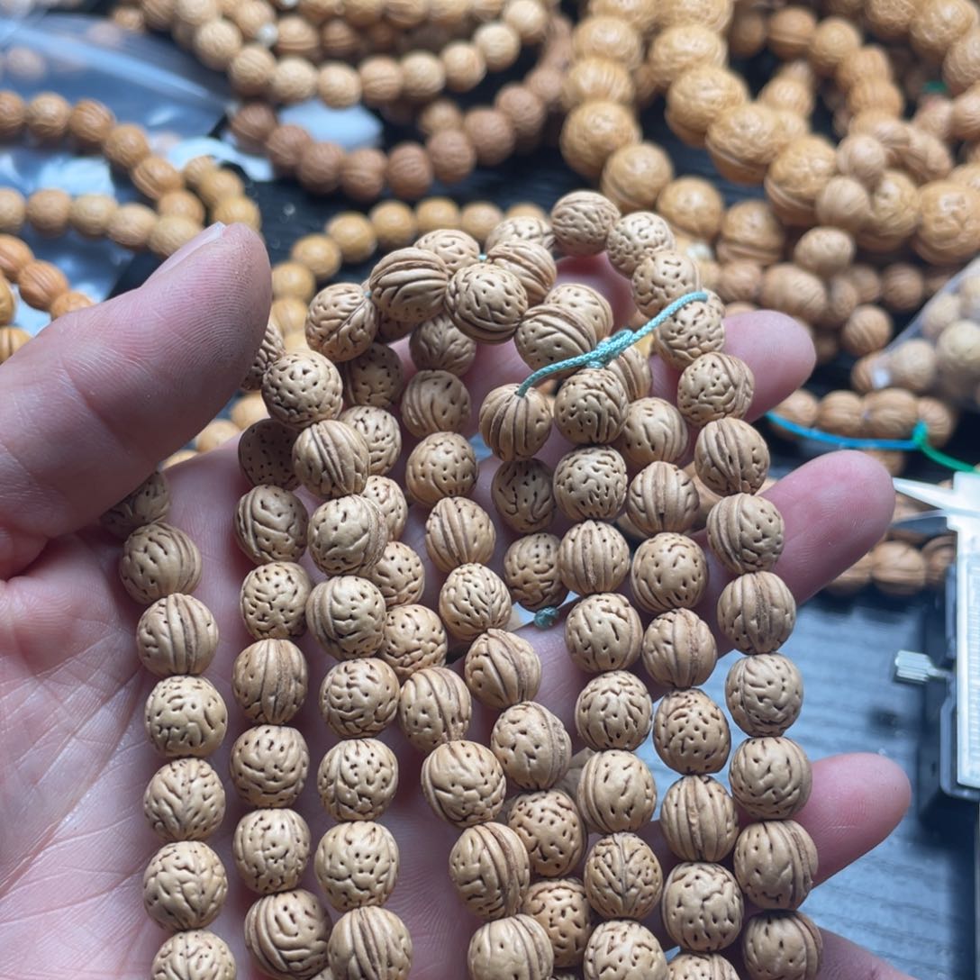 【闪购商品】少*散子批发小桃核288