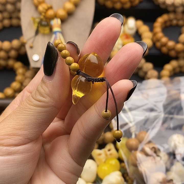 吊坠猴头核桃M***Z全品 手工17柯基