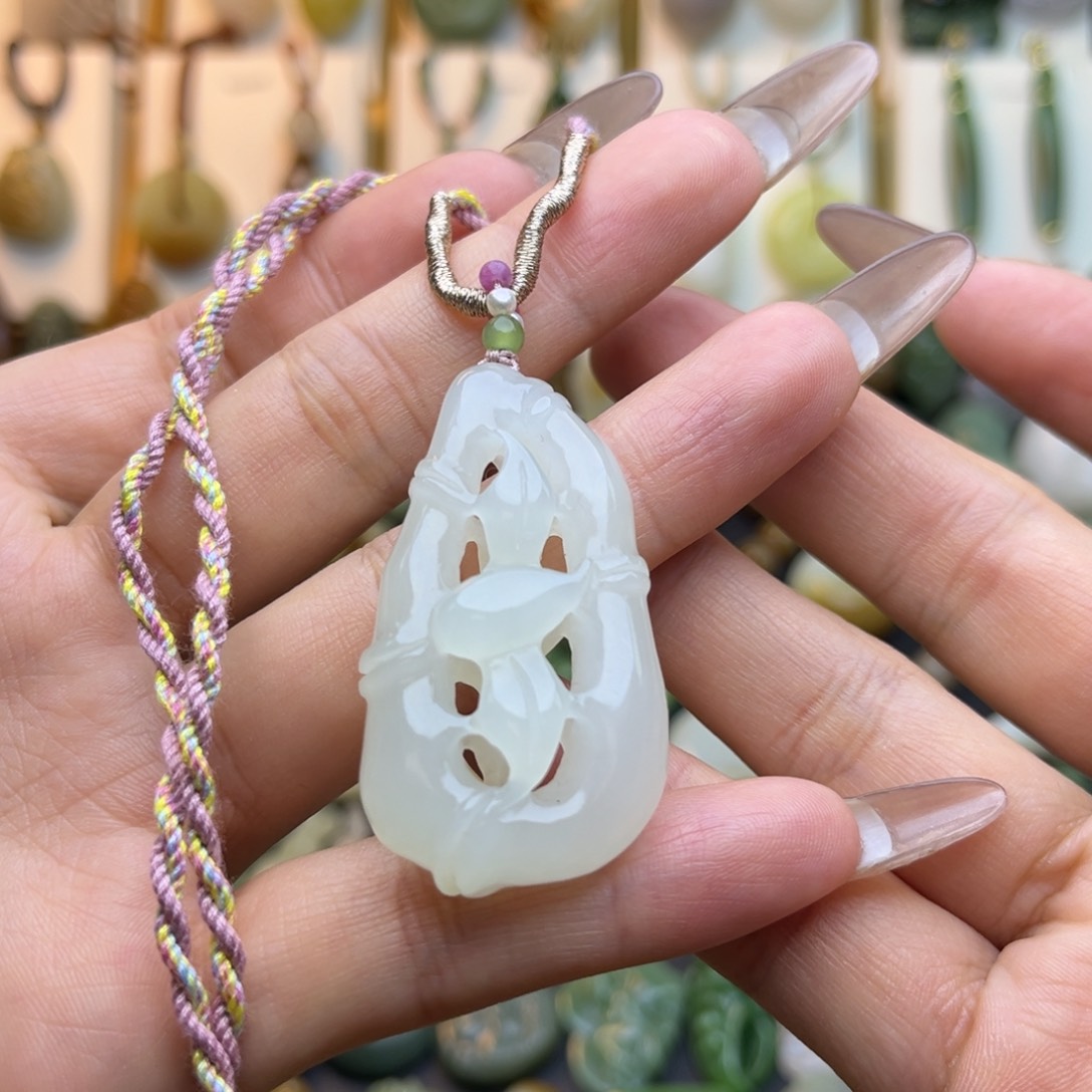 和田玉颈饰银S925镶嵌