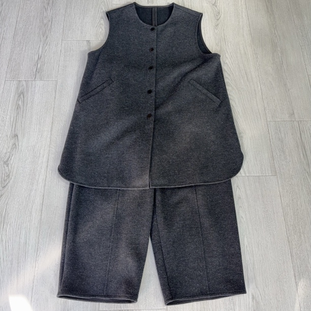 欧格家马甲裤子两件套