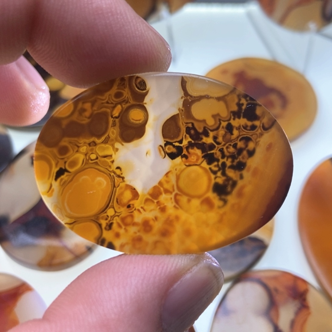 【闪购商品】玛瑙/玉髓颈饰未镶嵌