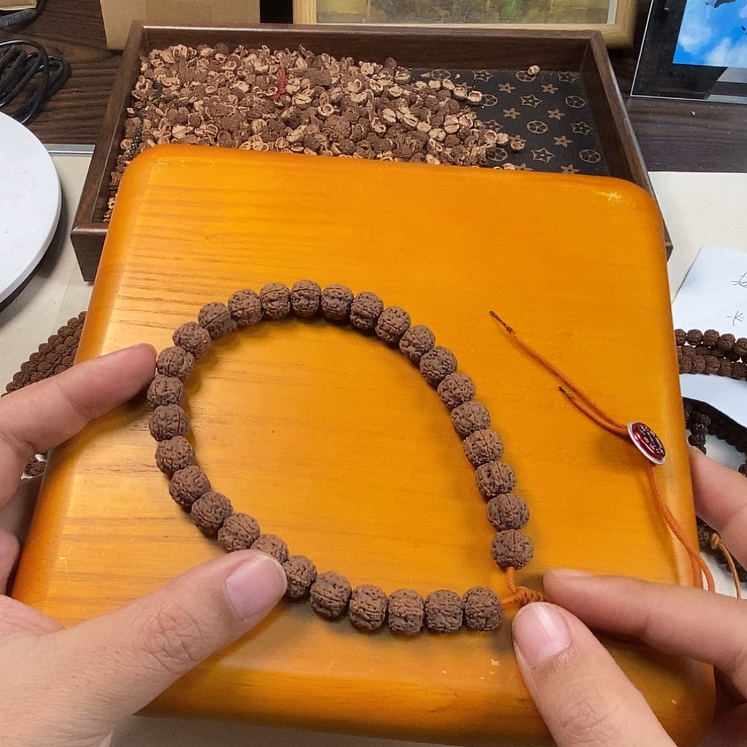 金刚菩提吊坠下午开播福利全品梅花手持