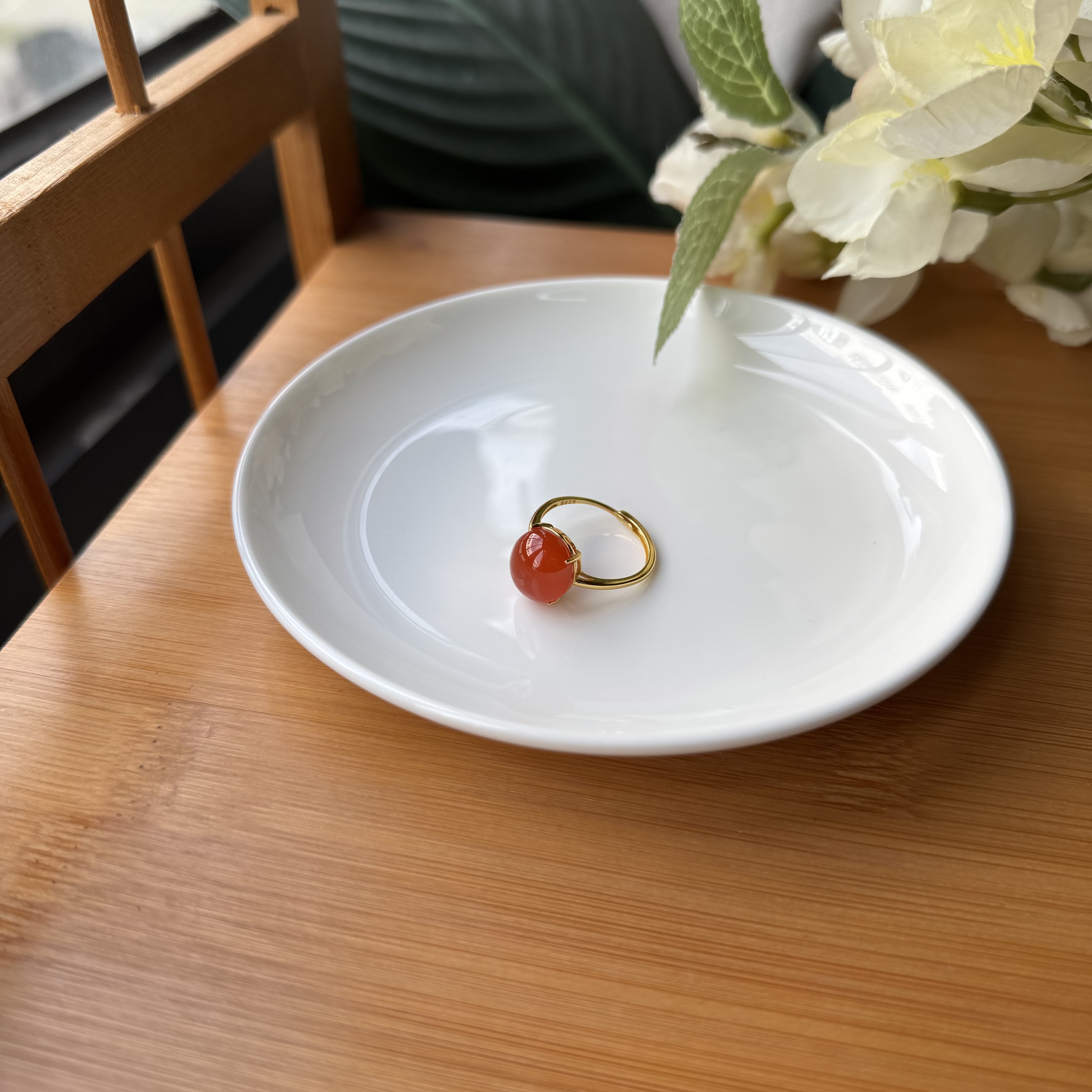 【珠宝厂长】约12*11mm南红椭圆蛋面S925银戒指 戒托多样性发