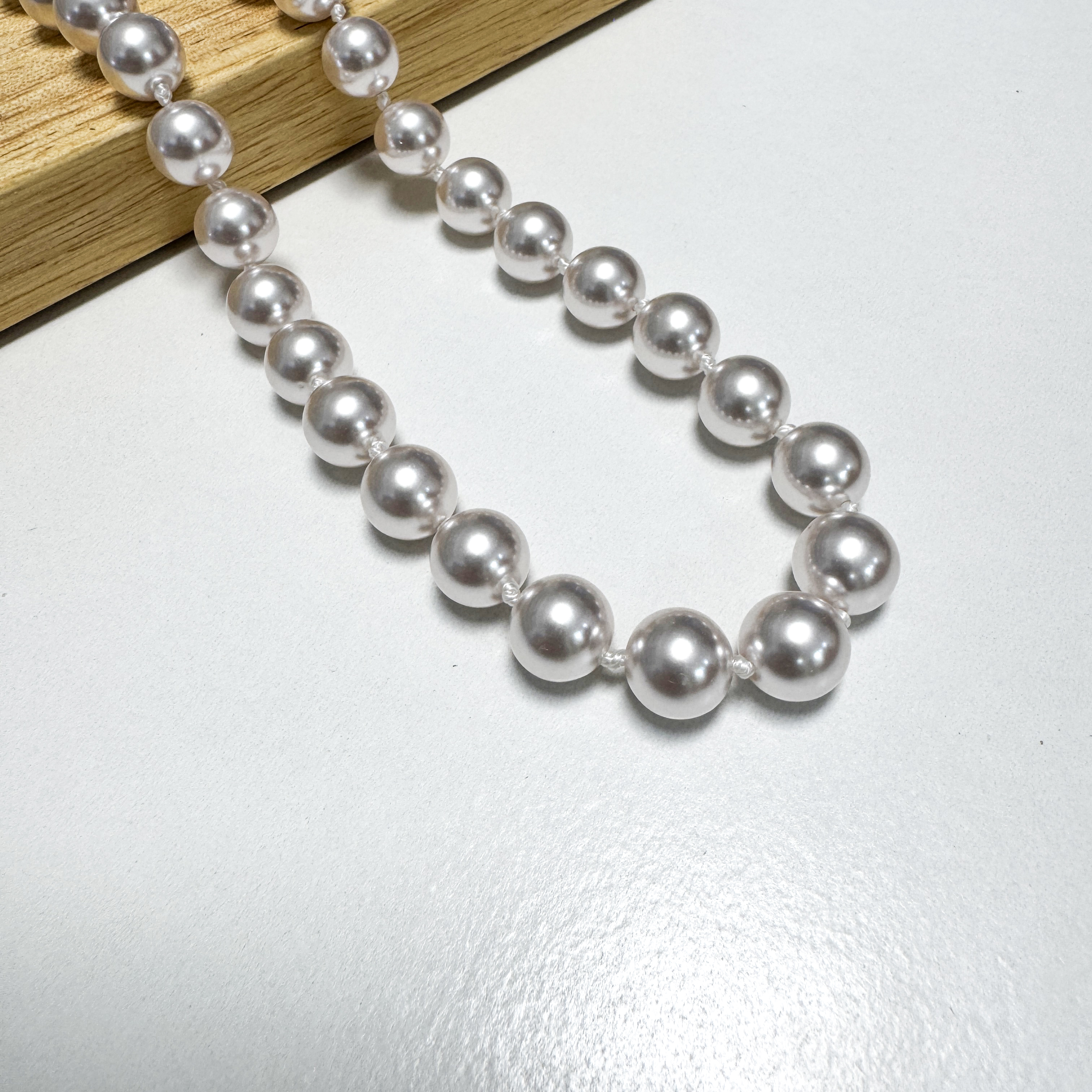 铜合金仿珍珠项链 10-11mm曼塔玫瑰马蹄扣施家母贝珠项链XLA312