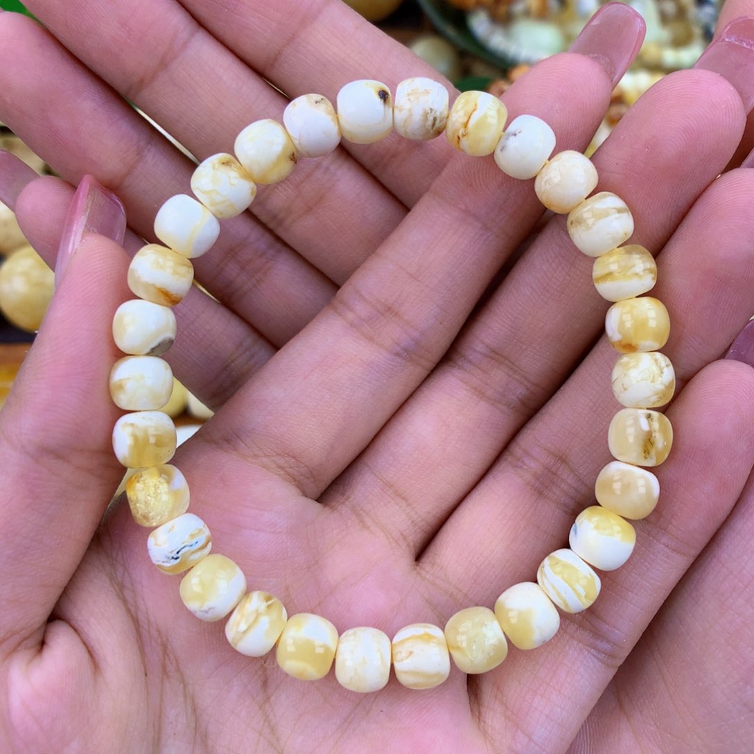 未镶嵌琥珀珠宝奇石7.5 粉