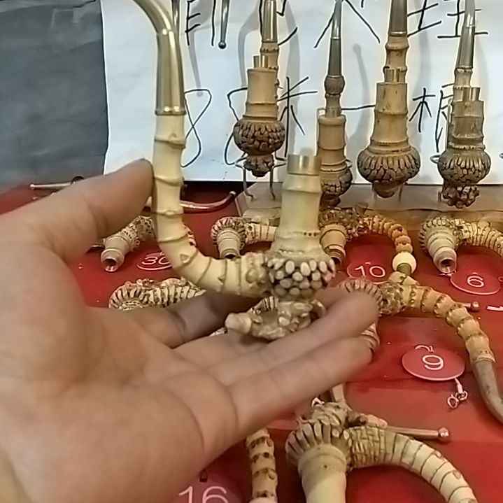 竹类织金吴哥手工艺品