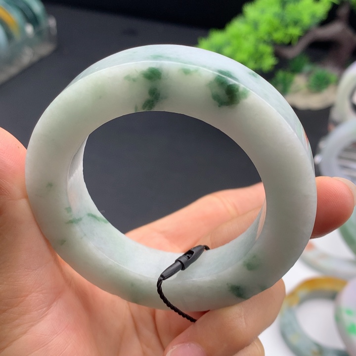 定制翡翠正未镶嵌