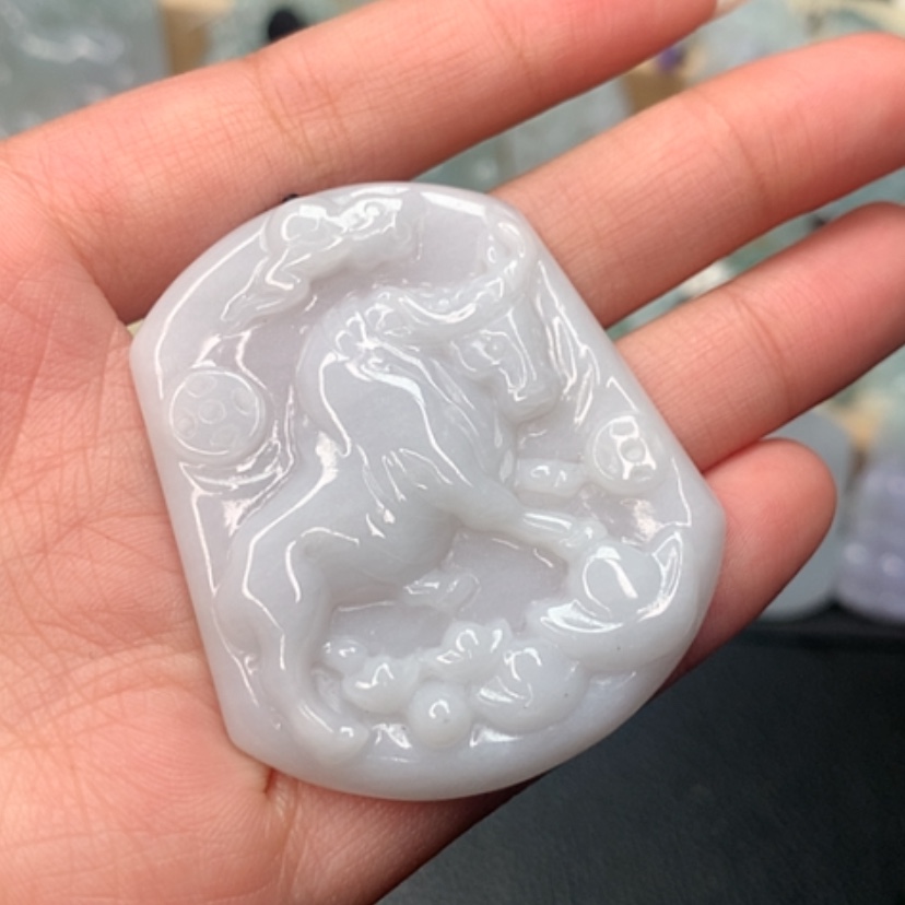 【闪购商品】翡翠颈饰未镶嵌生肖牛牌吊坠