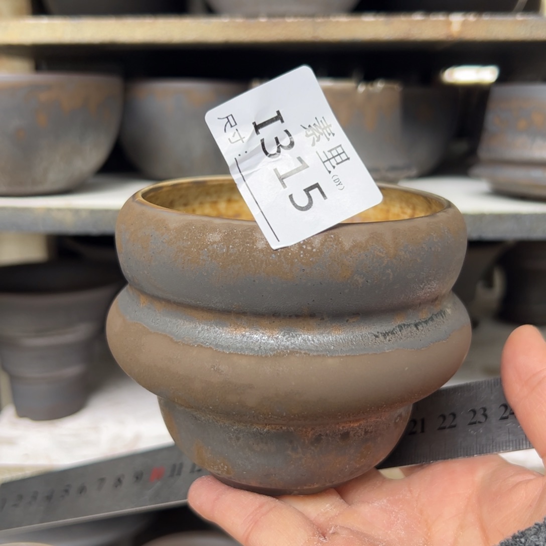 景德镇手工素里?***l内口8.7高8.5瑕疵