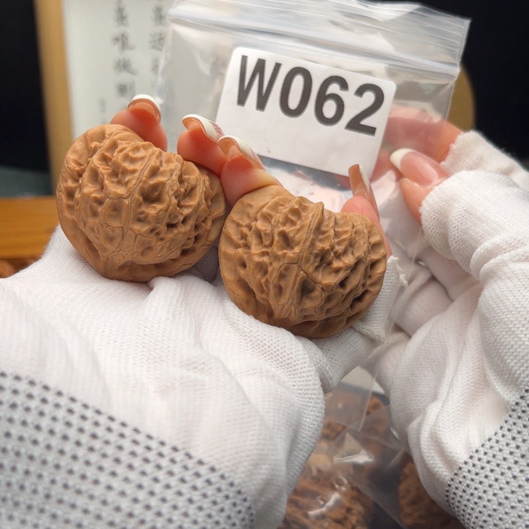 文玩核桃把件42宫灯w 062