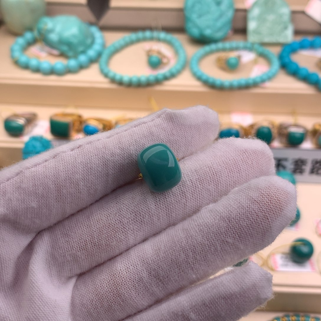 绿松石珠宝奇石未镶嵌13.5mm