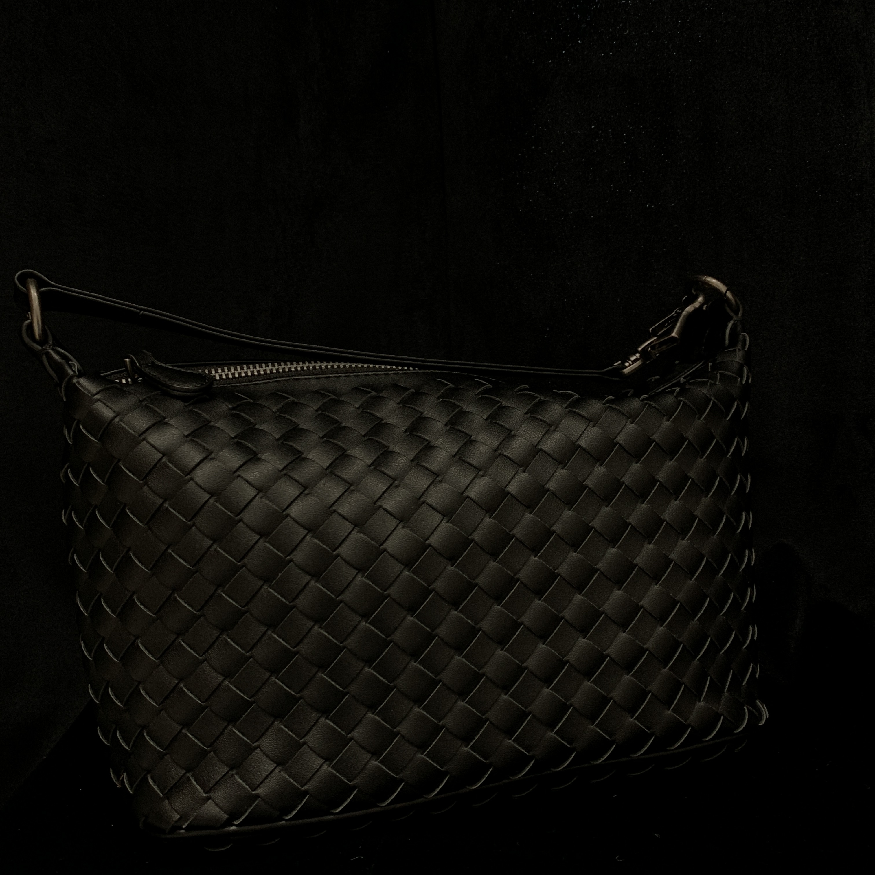 COCO 新款高端定制时尚女包 编织枕头 黑灰色 80172