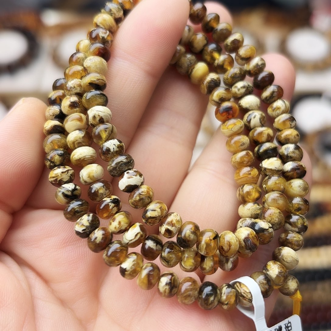 琥珀未镶嵌裸石六91191