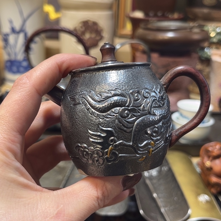 潮***时金属中古工艺品摆件