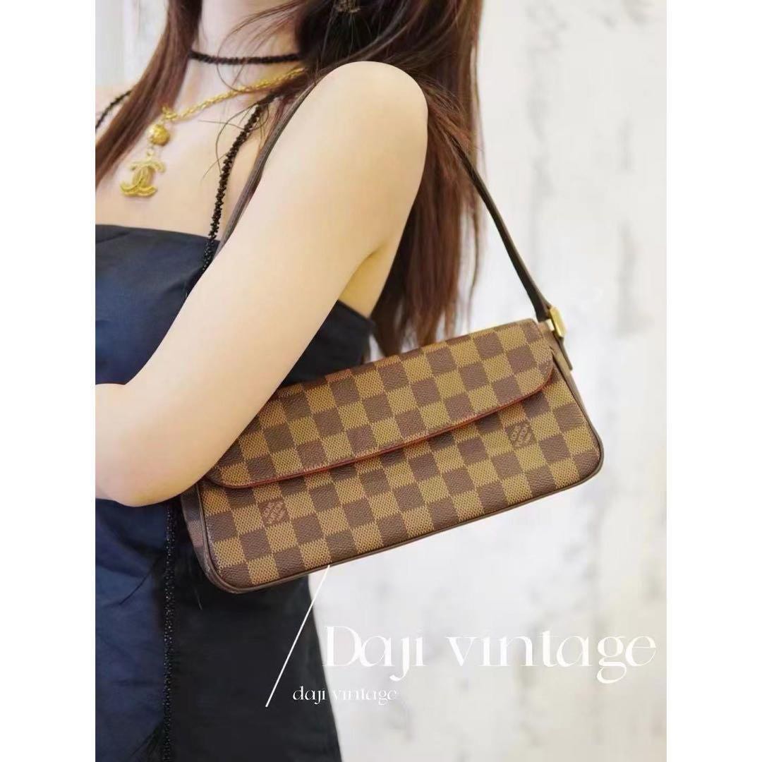 95新 LouisVuitton/路易威登 大吉中古/Lv棋盘格表参道腋下单肩包