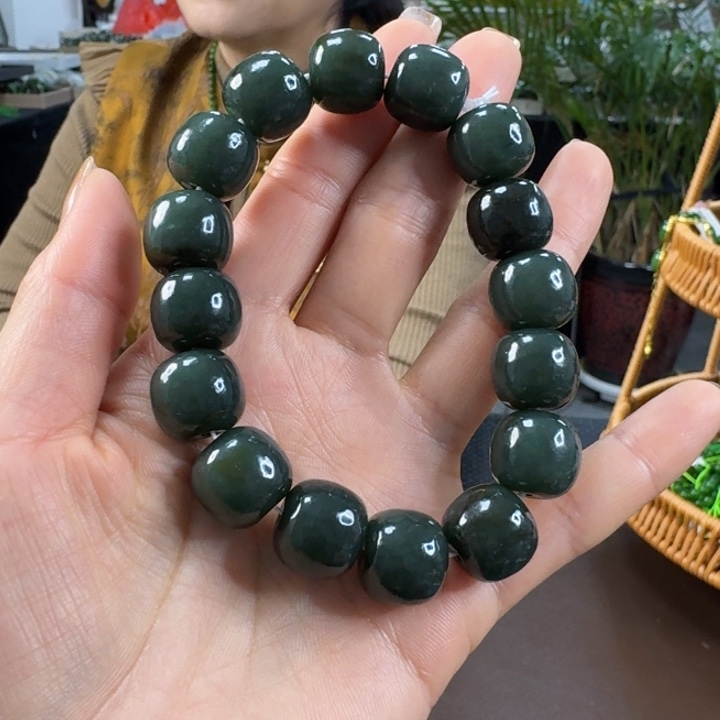 未镶嵌手链和田玉卡14