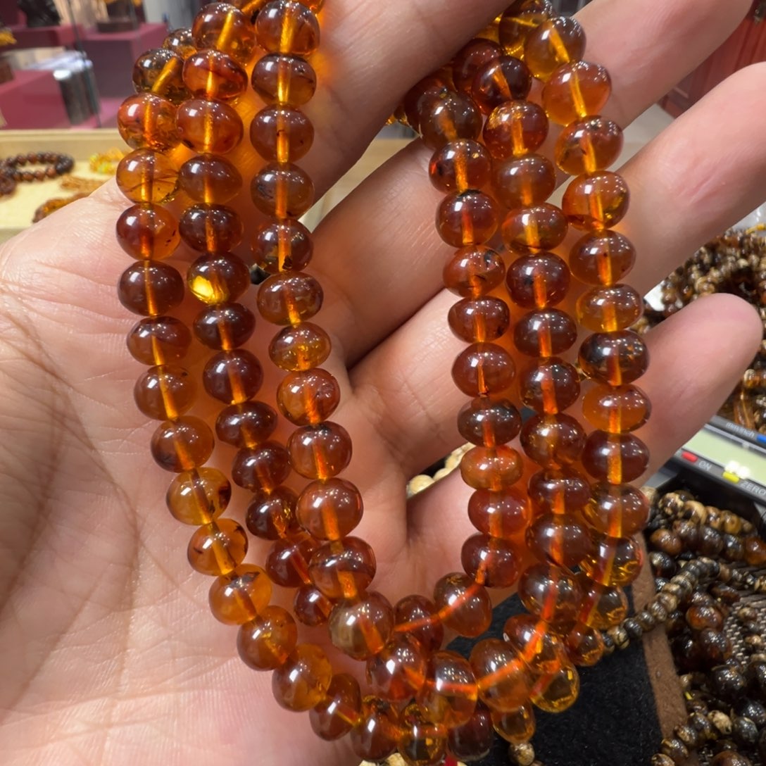 琥珀未镶嵌裸石抚顺琥珀