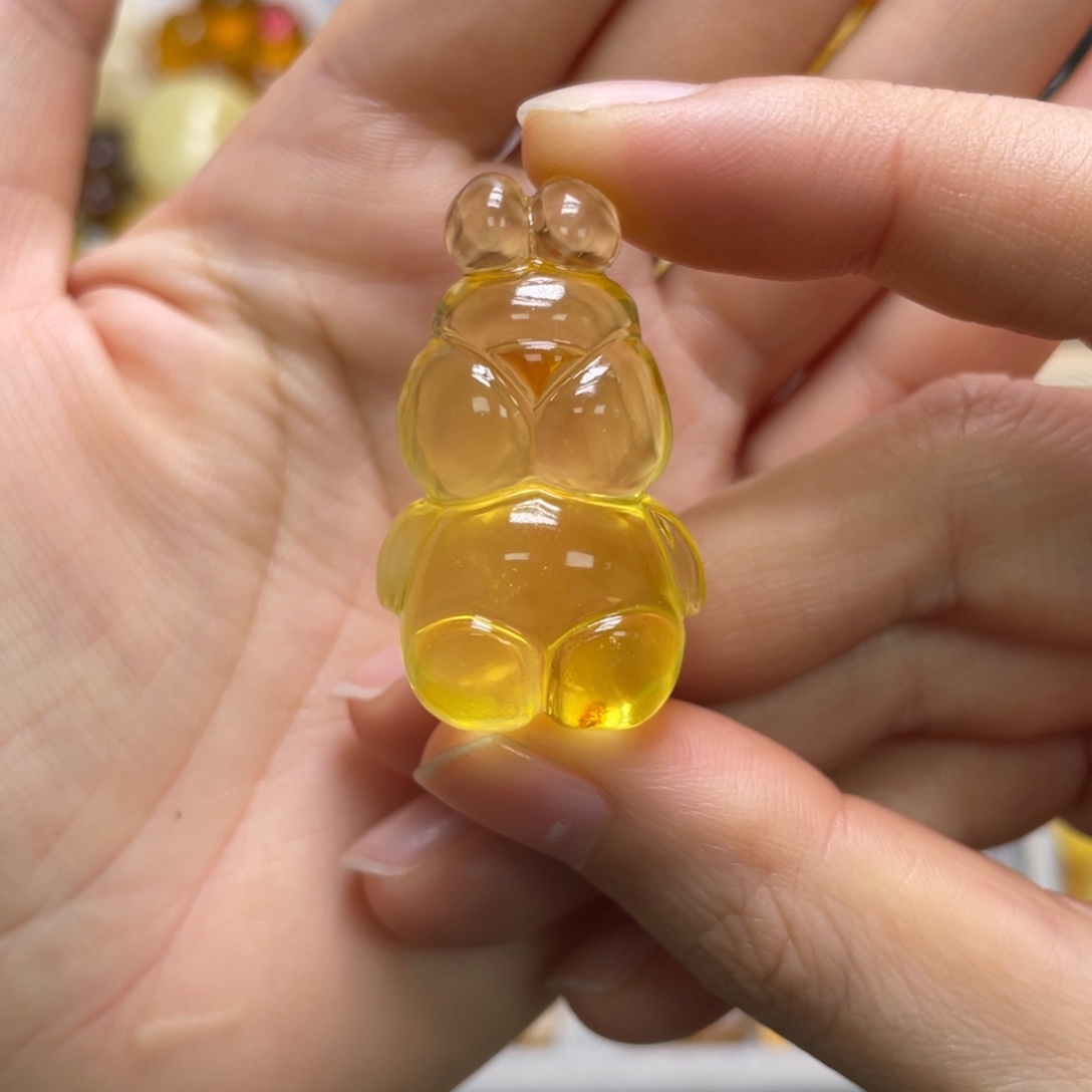 琥珀未镶嵌裸石天然琥珀