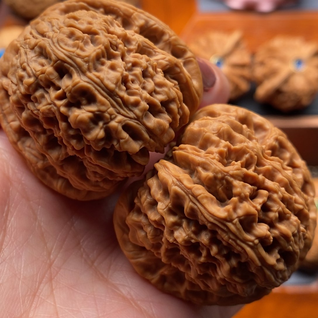 文玩核桃把件43尺寸南江石 全