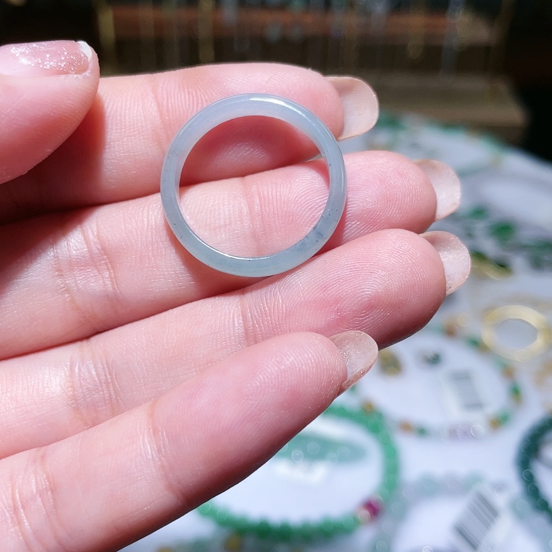 翡翠未镶嵌吊坠(赠链)天然翡翠