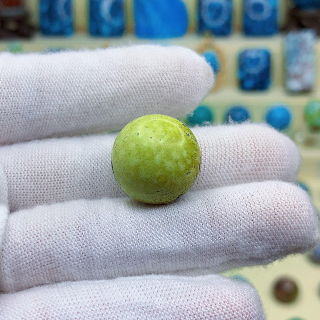 绿松石绿松石未镶嵌