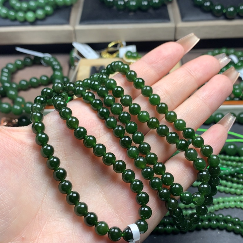 【闪购商品】和田玉（碧玉）颈饰未镶嵌?****?
