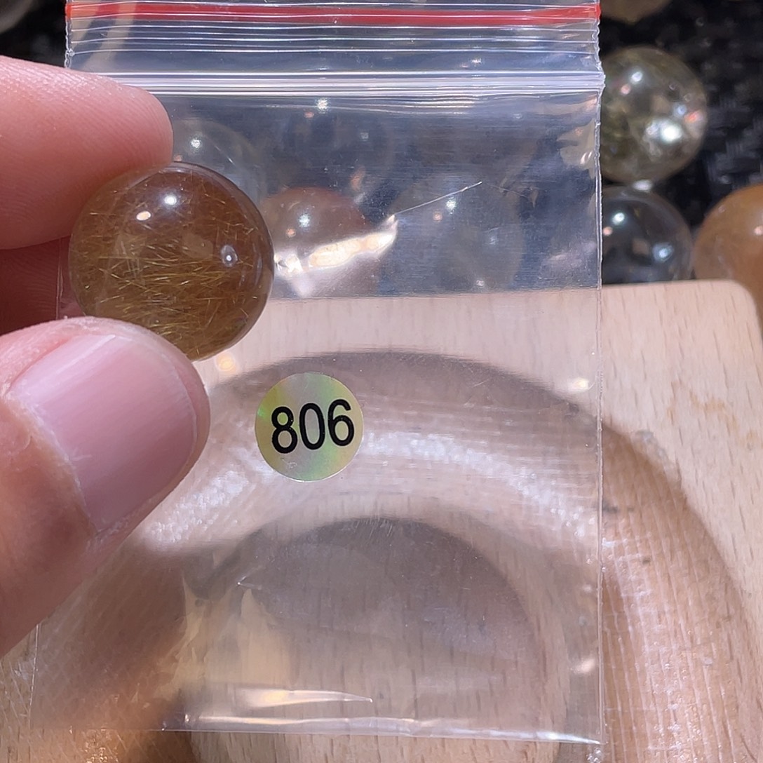 明***林未镶嵌水晶手链发晶