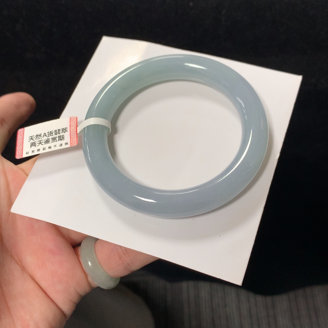 翡翠未镶嵌手镯70号51.5