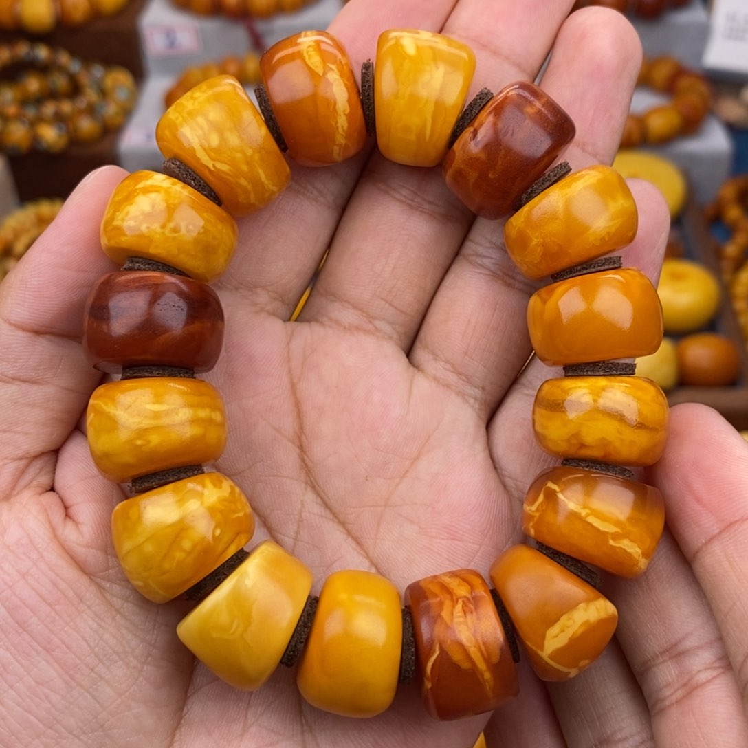 未镶嵌琥珀珠宝奇石