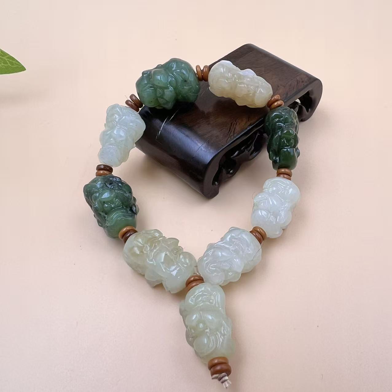 A216 和田玉手持 PAK63120304