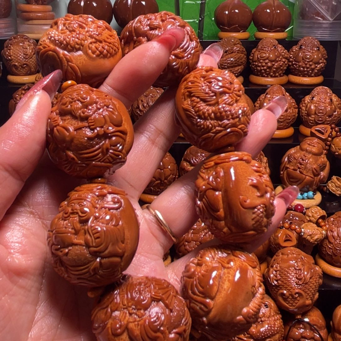 强***哥手串/手链橄榄核九龙财神