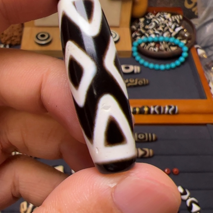 玛瑙/玉髓颈饰未镶嵌山****梦